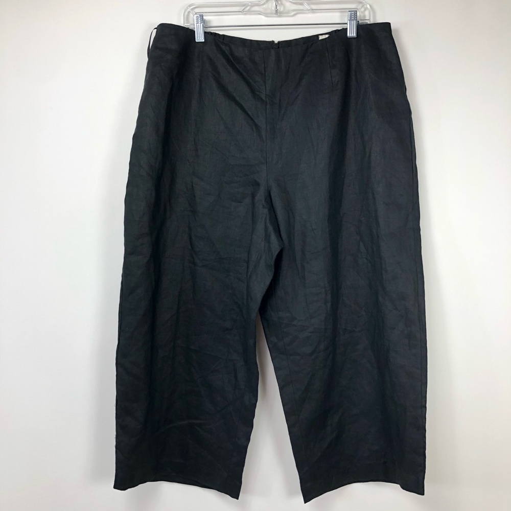Nikki Valenti Irish linen black cropped Capri. 18